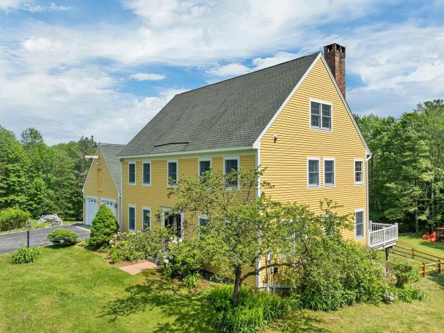 House for sale in Sunapee