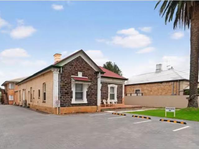 Apartment for rent in Parkside, Adelaide