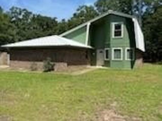 House for sale in Wills Point, Texas