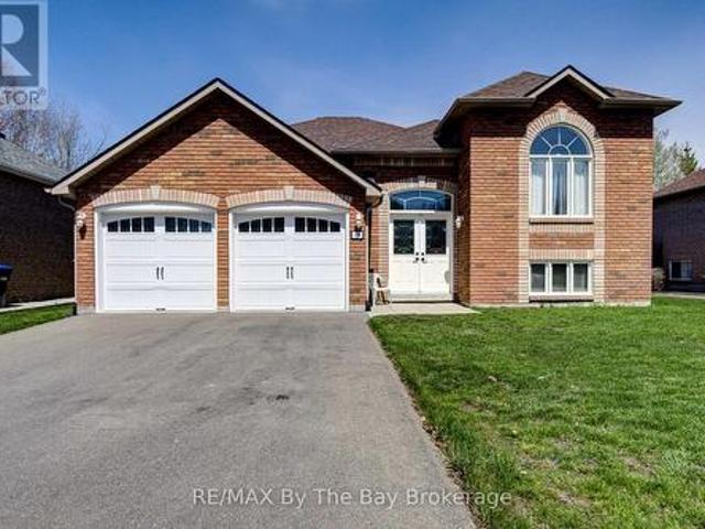 House for sale in Wasaga Beach, Ontario