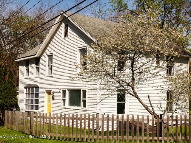 House for sale in Rhinebeck, New York