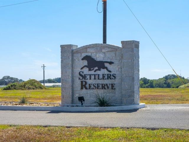 Land for sale in Cat Spring, Texas