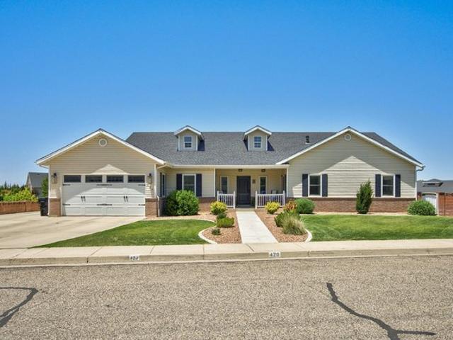House for sale in Iron, Utah