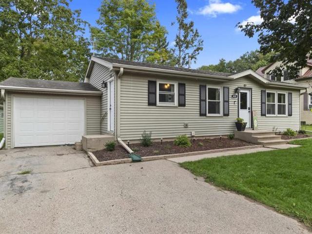 House for sale in Oconto Falls, Wisconsin