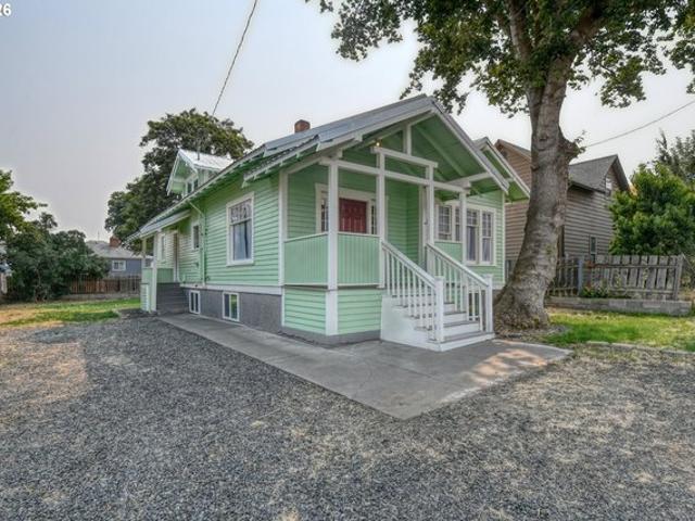 House for sale in Oregonia