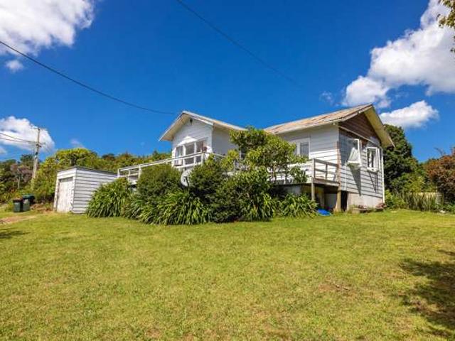 House for sale in Onetangi, Waiheke