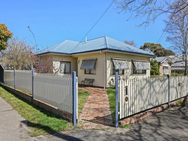 House for rent in Orange, New South Wales