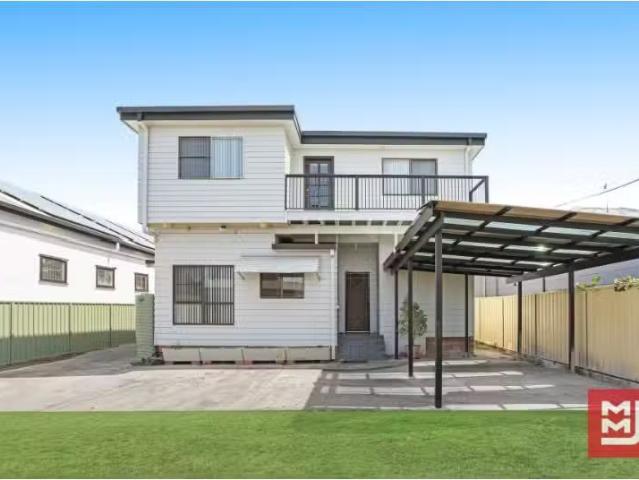 House for rent in Corrimal, Wollongong City Council