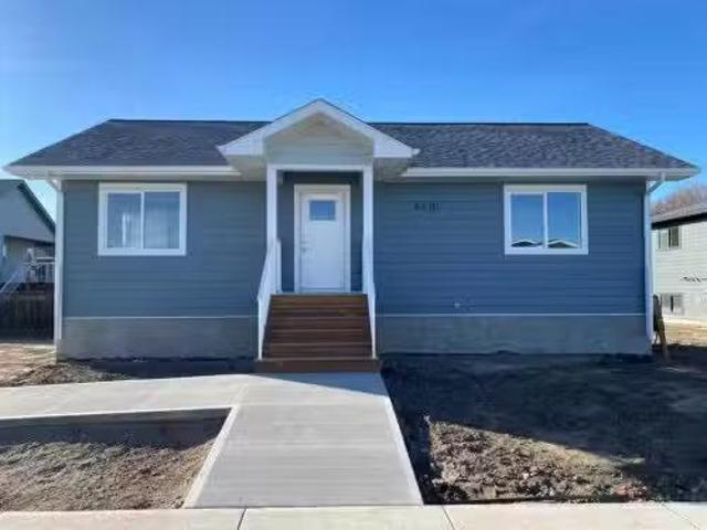 House for sale in Taber, Alberta