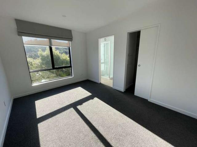 Townhouse for rent in Matata, Wellington