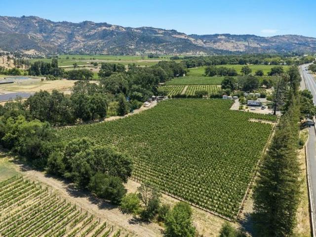 Land for sale in Calistoga, California