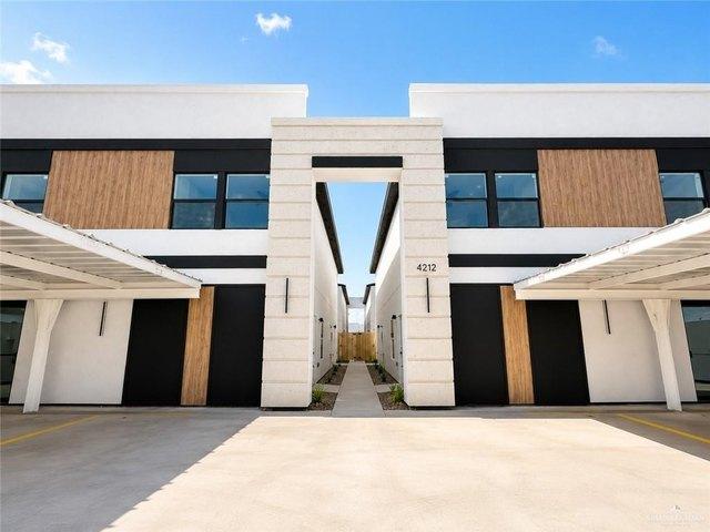 Townhouse for sale in McAllen, Hidalgo County