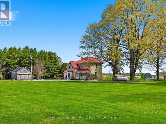 House for sale in Morris-turnberry, Ontario
