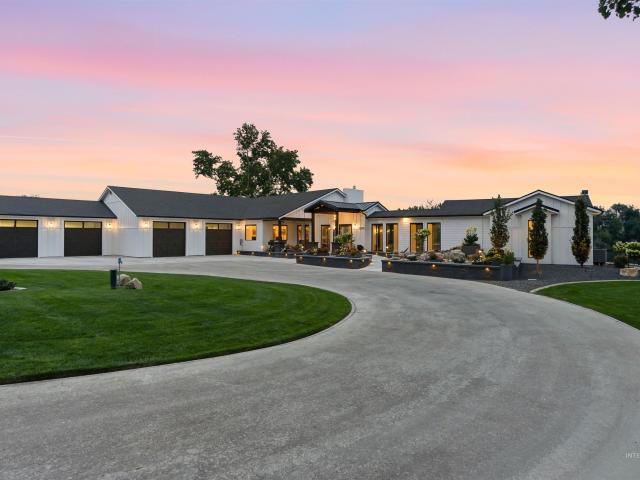 House for sale in Marsing, Owyhee County