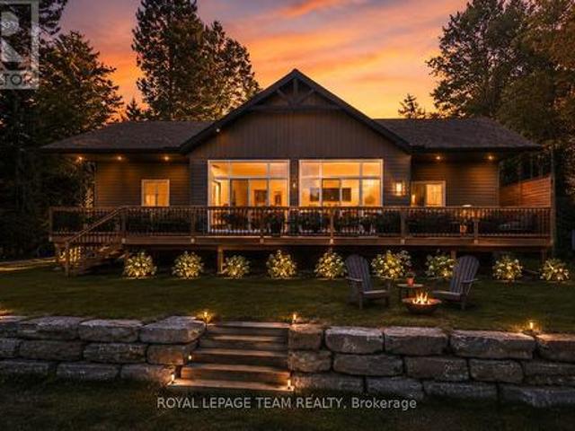 House for sale in Renfrew, Ontario