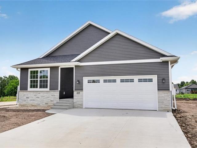 House for sale in Linn, Iowa