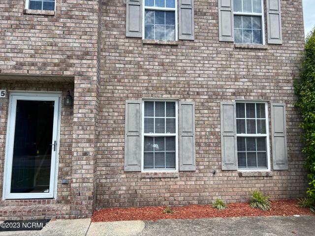 Townhouse for sale in Greenville, North Carolina