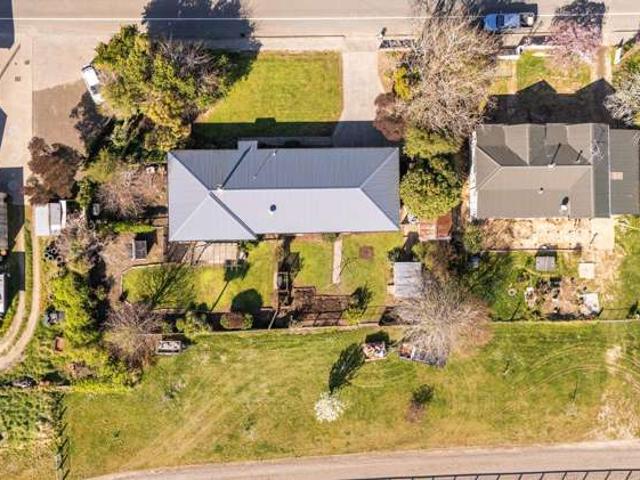 House for sale in Little Akaloa, Canterbury