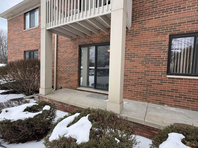 Condo for sale in Clinton Township, Michigan