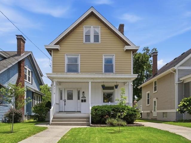 House for sale in Roselawn, Ohio