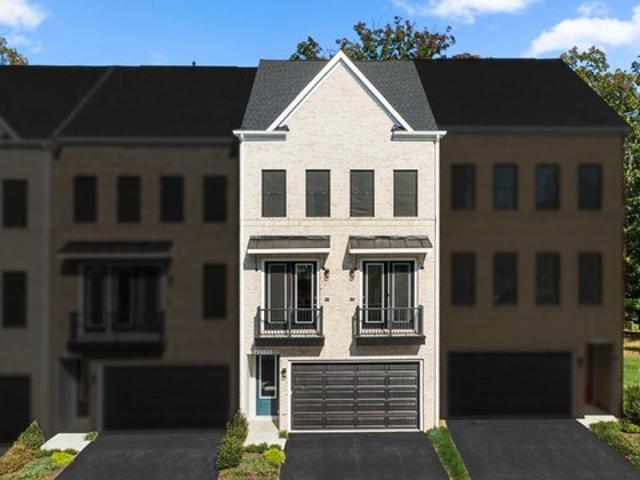 Townhouse for sale in Ashburn, Loudoun County