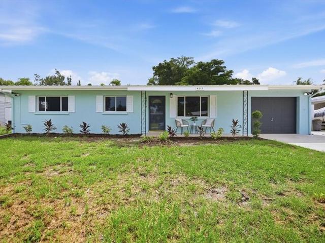 House for sale in Sarasota, Florida