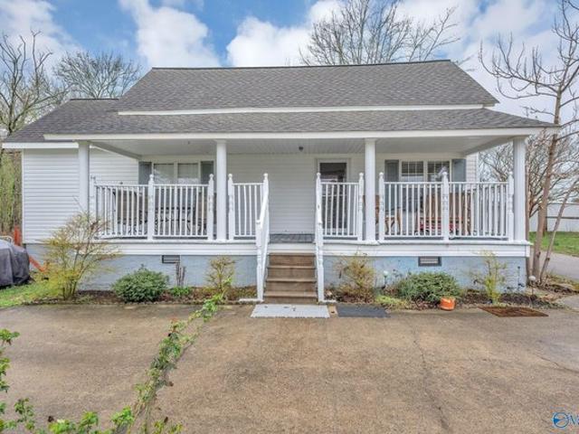 House for sale in Eva, Alabama