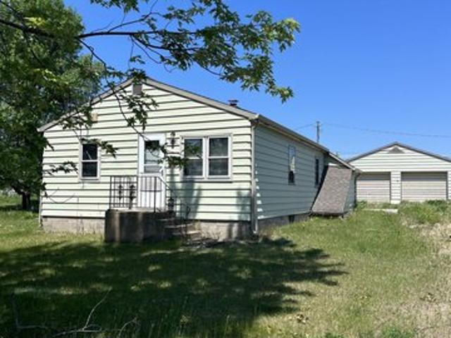 House for sale in Cass Lake, Minnesota