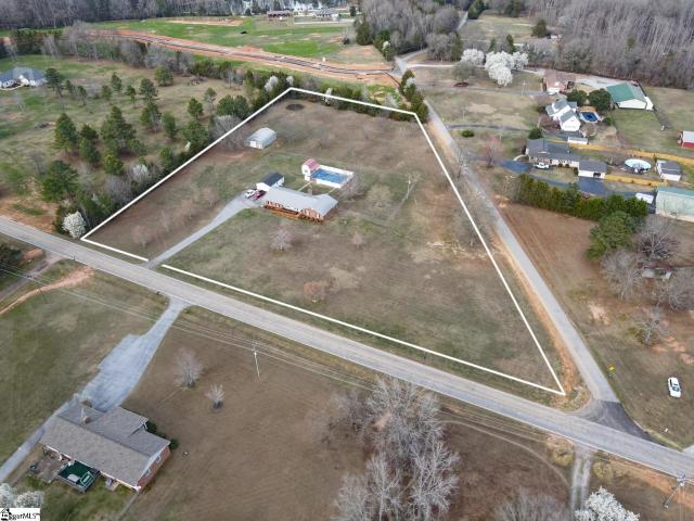 House for sale in Pauline, South Carolina