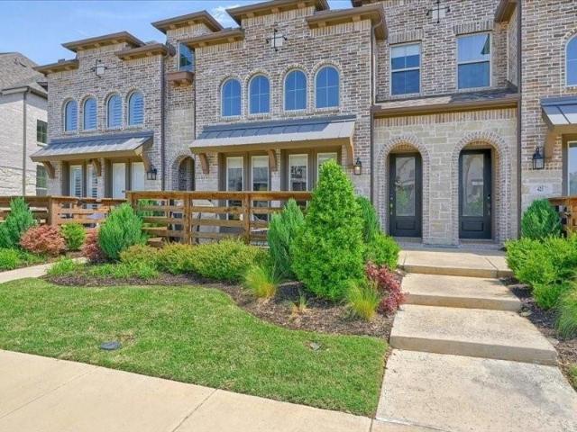 Townhouse for sale in Mckinney