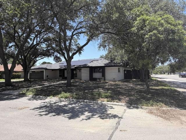 House for sale in Windcrest, Bexar County