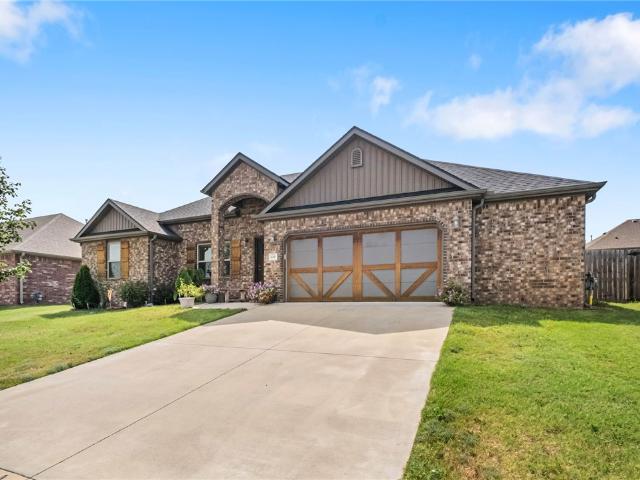 House for sale in Ark