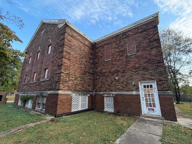 House for sale in Centralia, Marion County