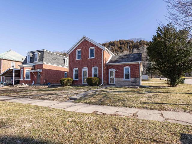 House for sale in Cassville, Wisconsin
