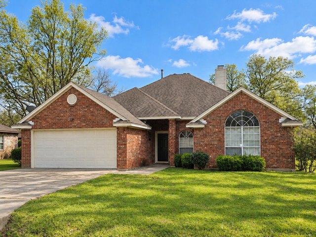 House for sale in Pilot Point, Denton County