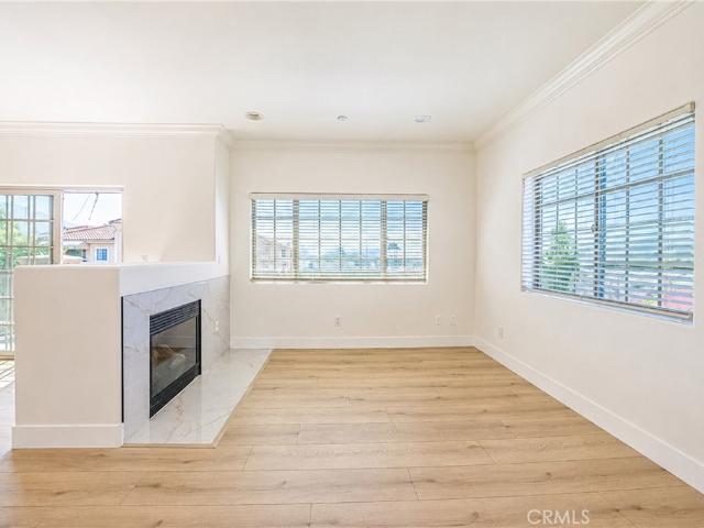 Condo for sale in Burbank, California