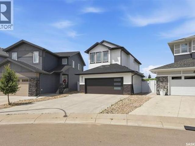House for sale in Saskatoon, Saskatchewan