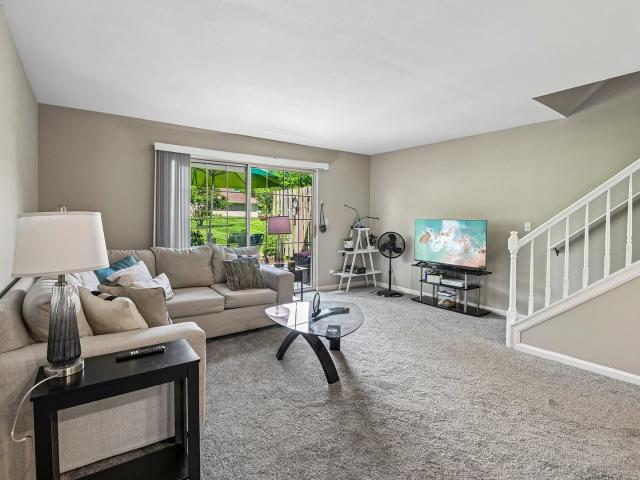 Townhouse for sale in Bolingbrook, Illinois
