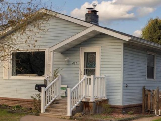 House for sale in Kingsford, Michigan