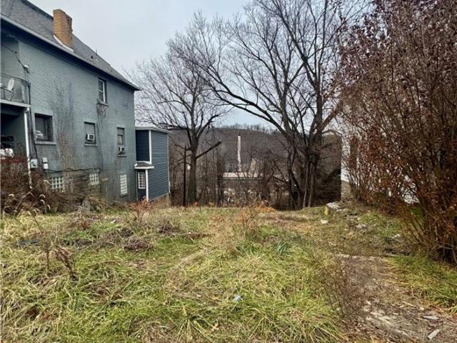 Farm for sale in Monessen, Pennsylvania