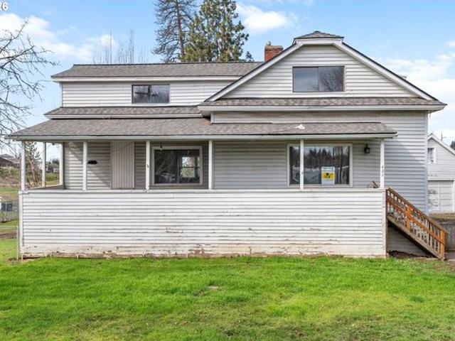 House for sale in Goldendale, Washington