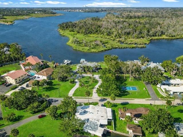 House for sale in Crystal River, Florida