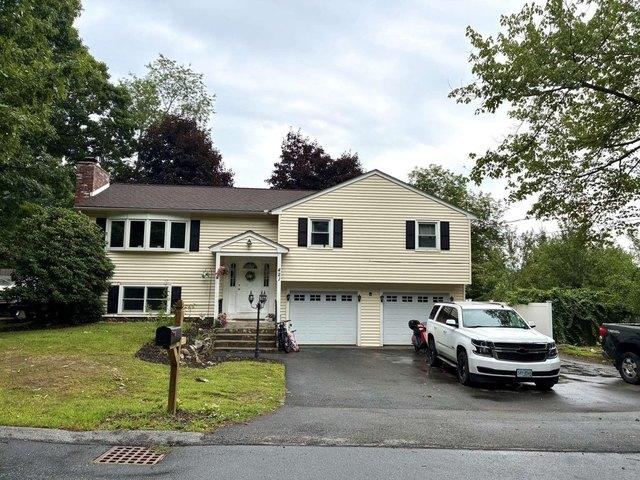 House for sale in New Hampshire