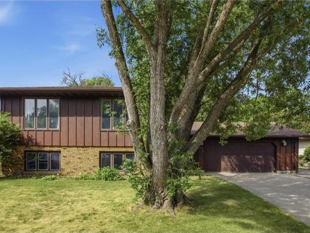 House for sale in Moorhead, Minnesota