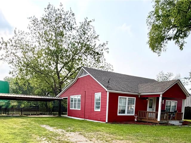 House for sale in Leon, Texas