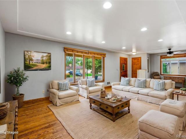 House for sale in Lakewood, Jefferson County