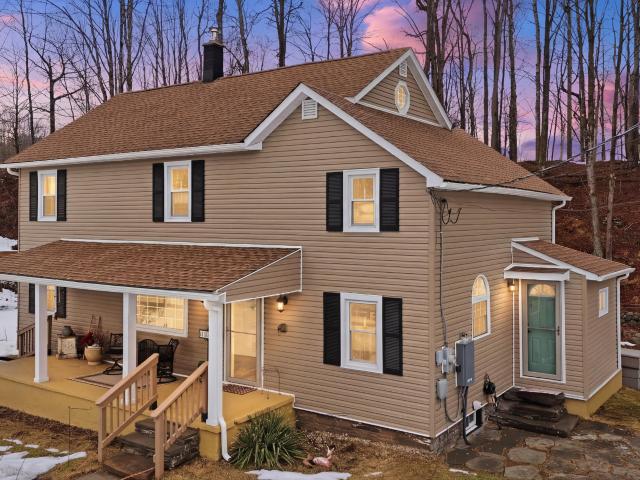 House for sale in Lake Como, Pennsylvania