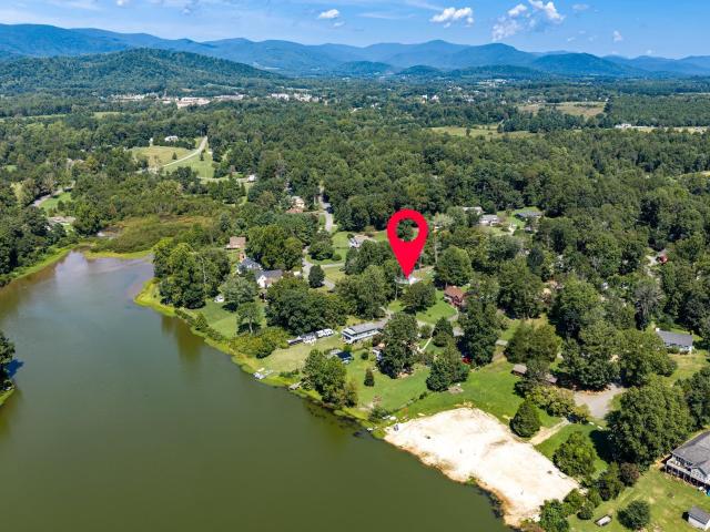 House for sale in Greene Mountain Lake Subdivision, Stanardsville