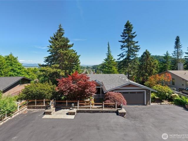 House for sale in La Conner, Washington