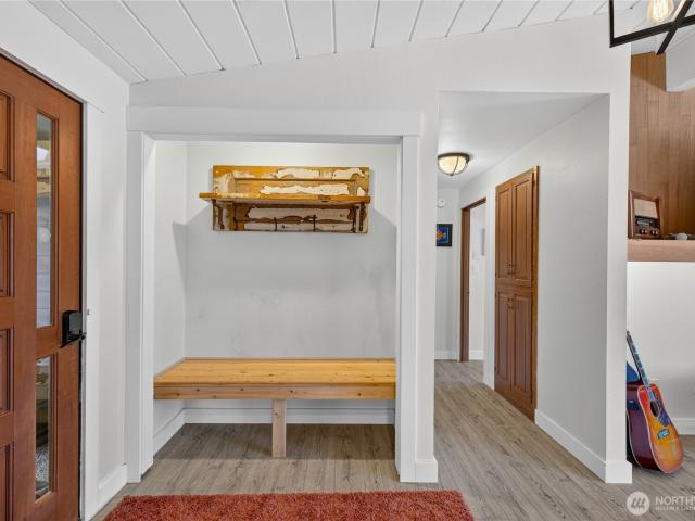 House for sale in La Conner, Washington